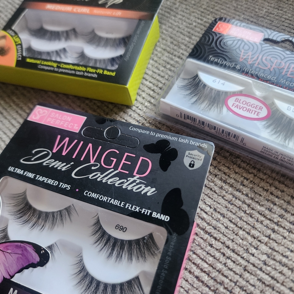 Lashes - Picture 13 of 13
